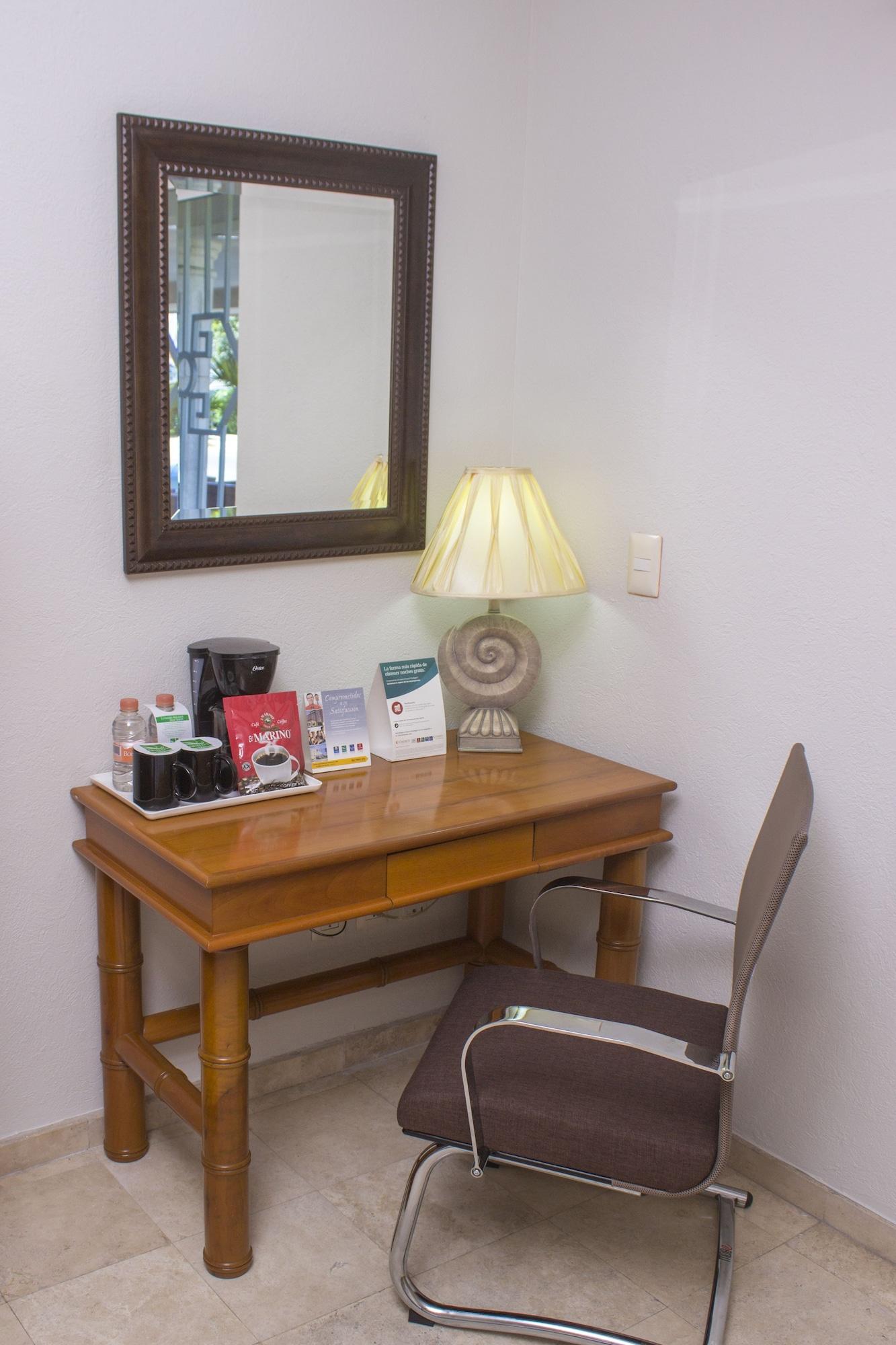 Quality Inn Mazatlán Extérieur photo