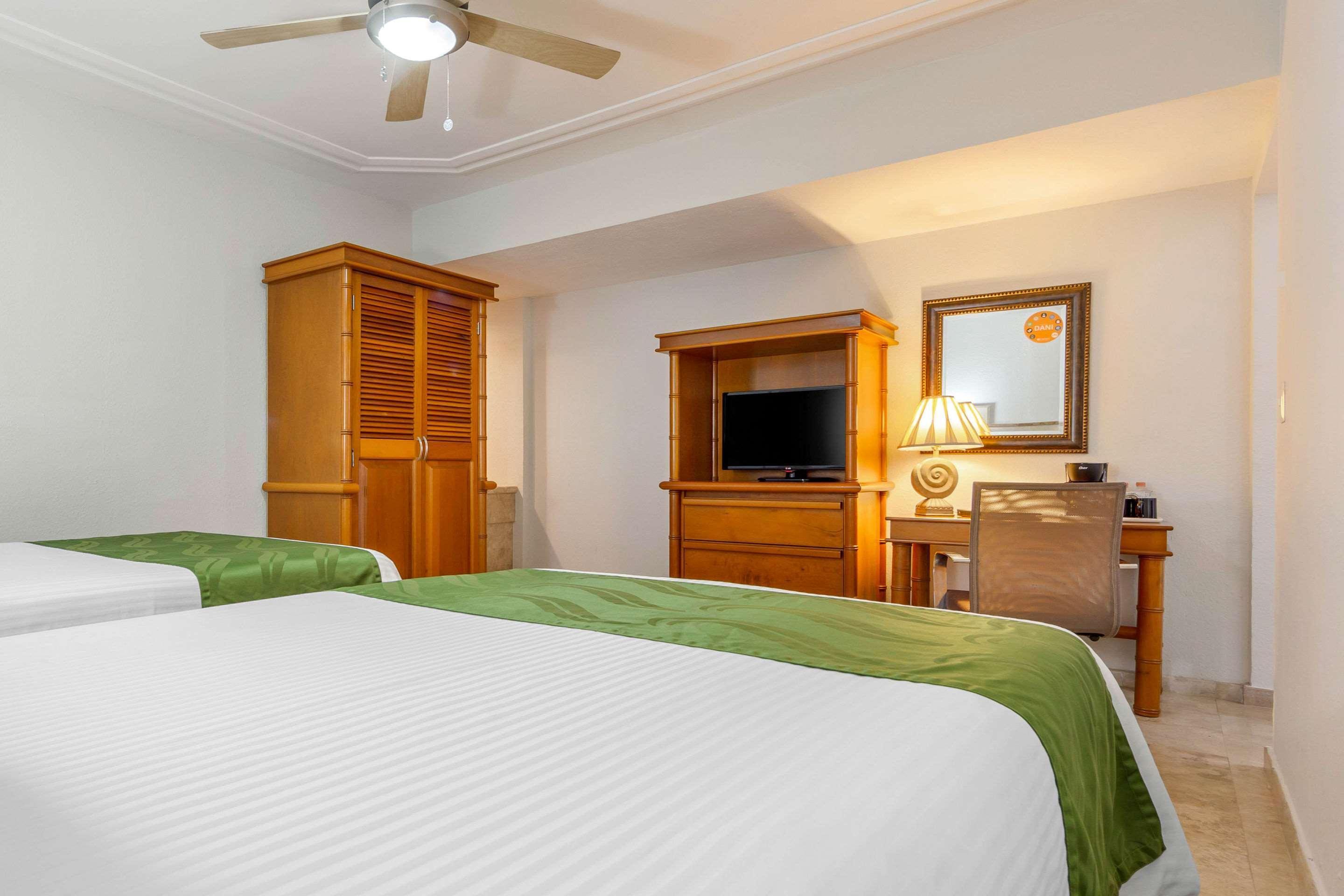 Quality Inn Mazatlán Extérieur photo