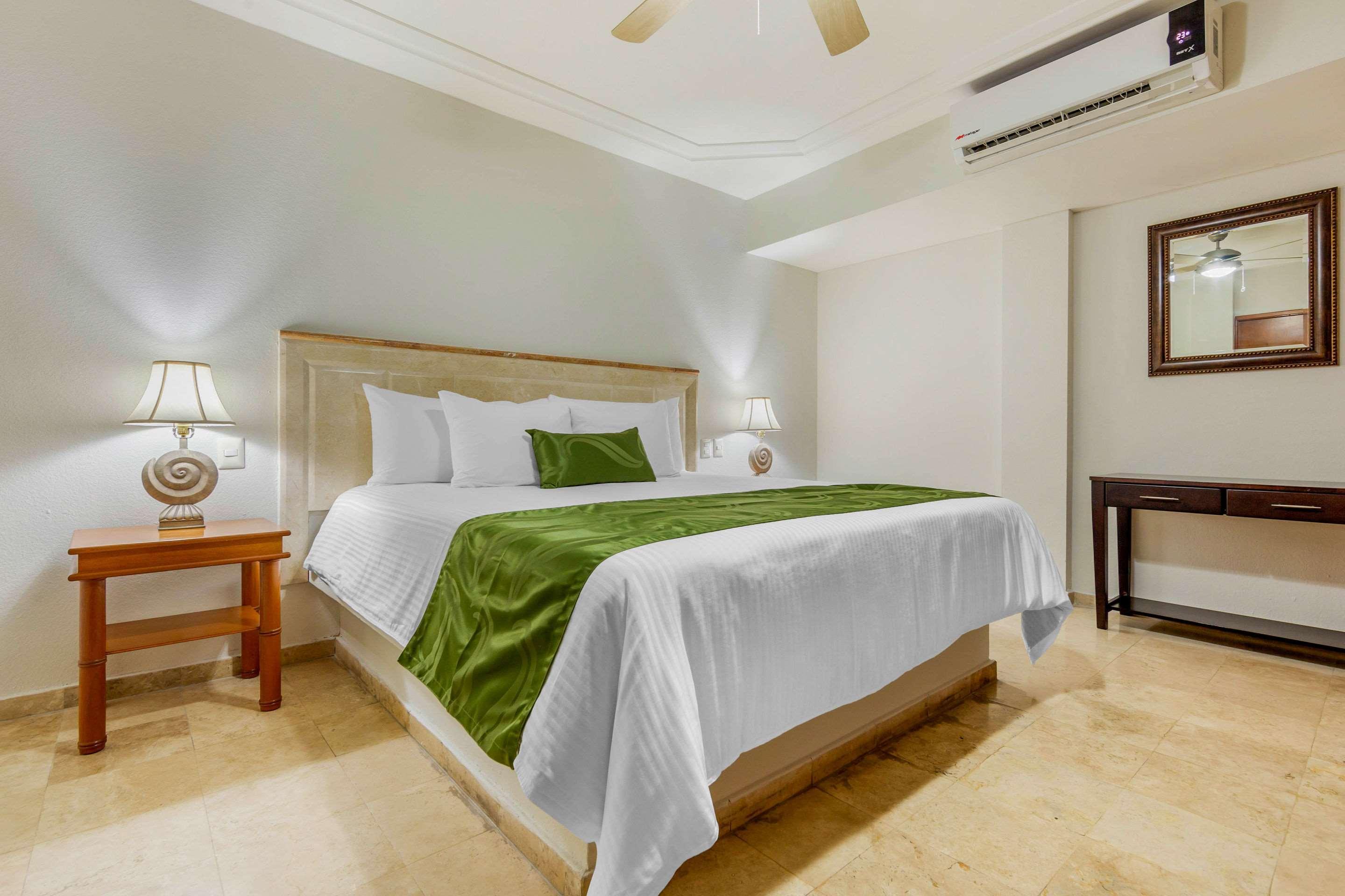 Quality Inn Mazatlán Extérieur photo