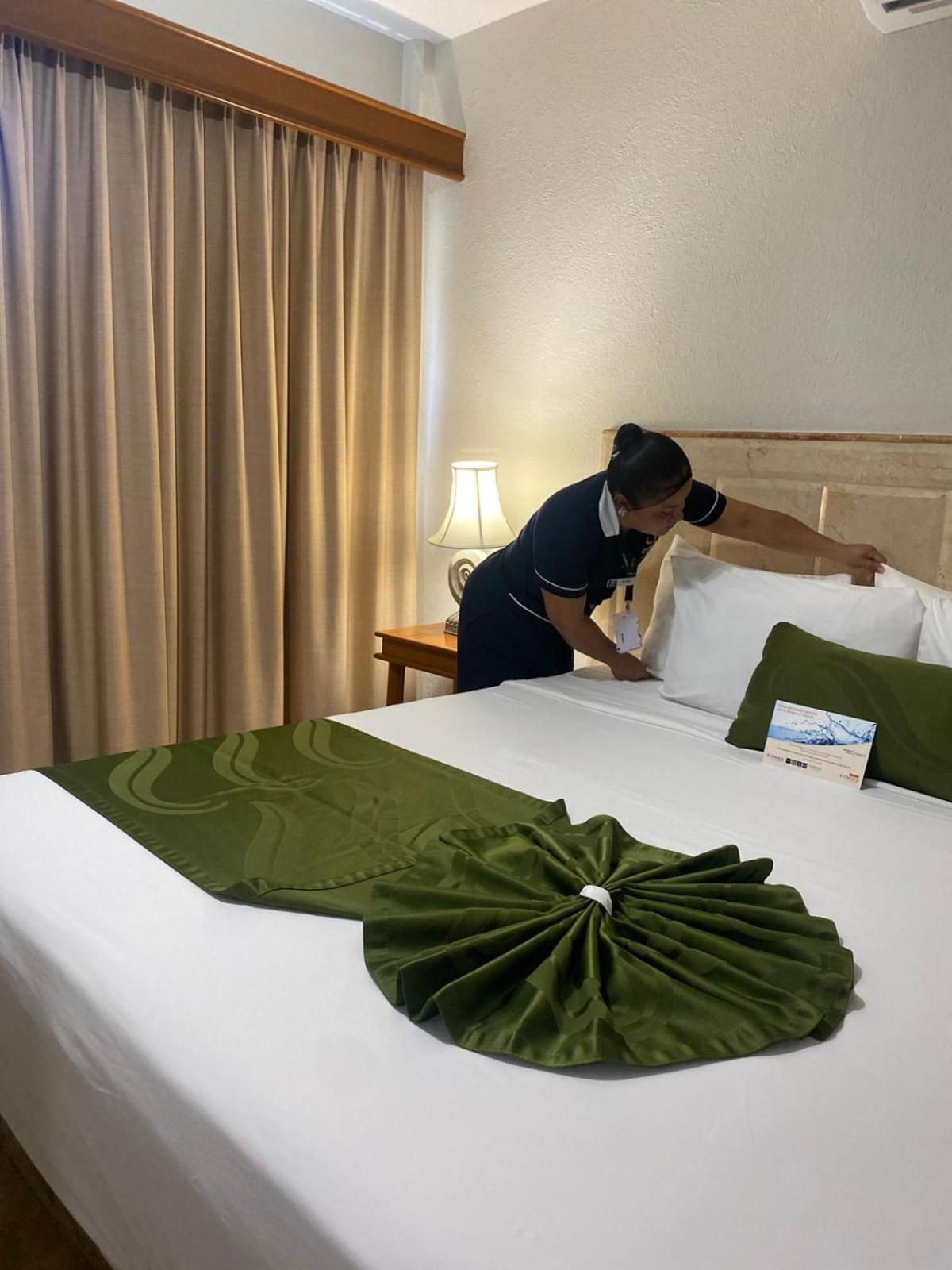 Quality Inn Mazatlán Extérieur photo