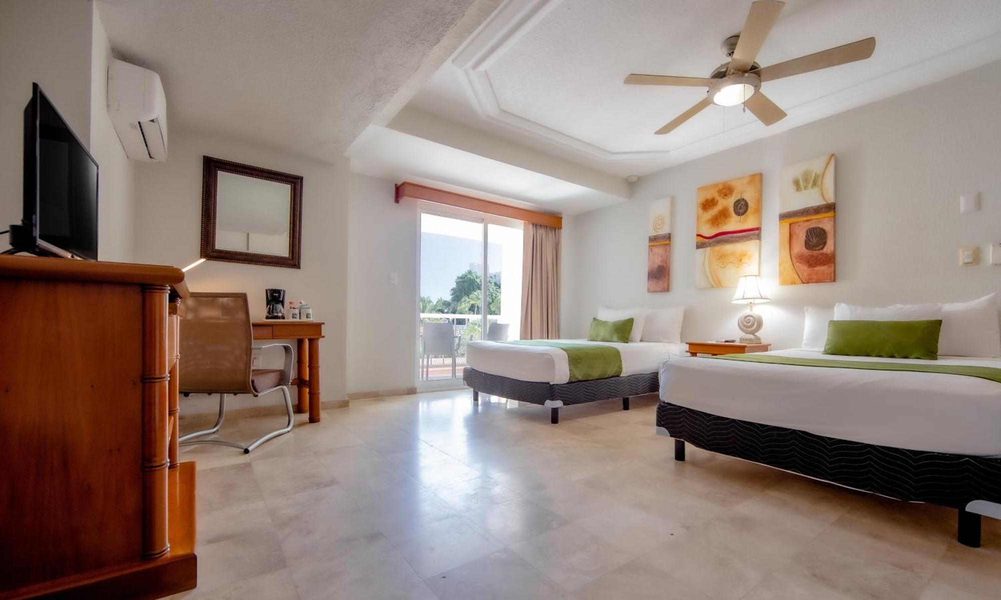 Quality Inn Mazatlán Extérieur photo